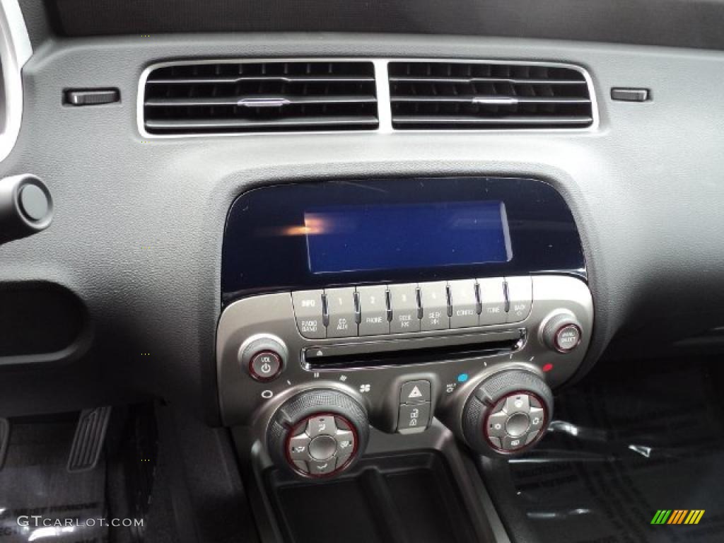 2011 Chevrolet Camaro SS Coupe Controls Photo #47623547
