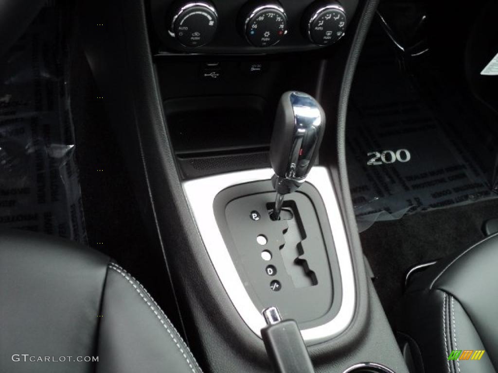 2011 Chrysler 200 Limited 6 Speed AutoStick Automatic Transmission Photo #47626112