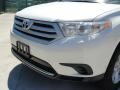 2011 Blizzard White Pearl Toyota Highlander V6  photo #10