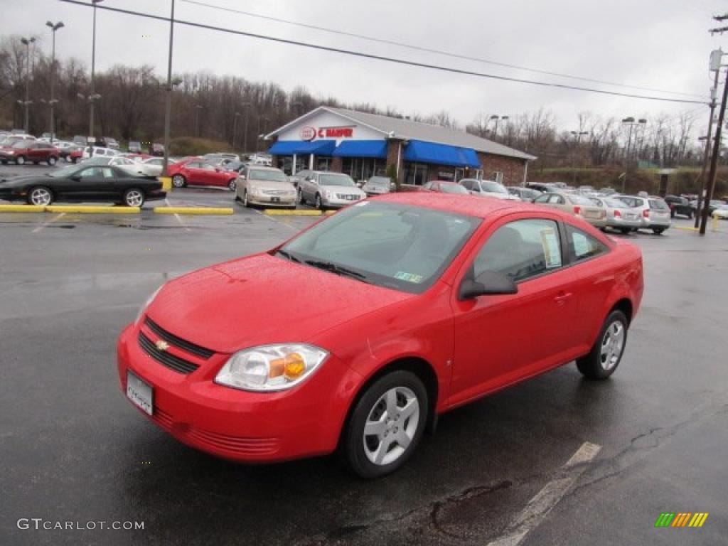 2007 Cobalt LS Coupe - Victory Red / Gray photo #4