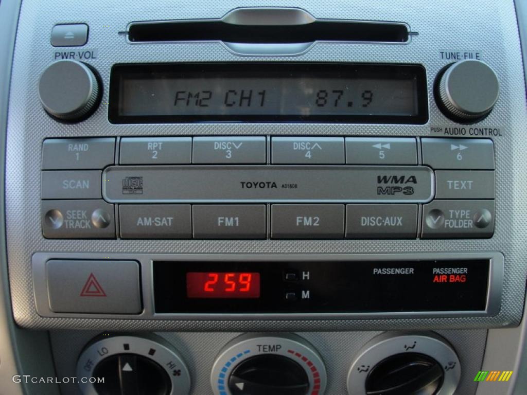 2011 Toyota Tacoma X-Runner Controls Photo #47628200