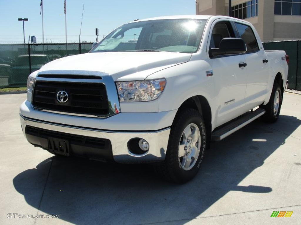 2011 Tundra TRD CrewMax - Super White / Graphite Gray photo #7