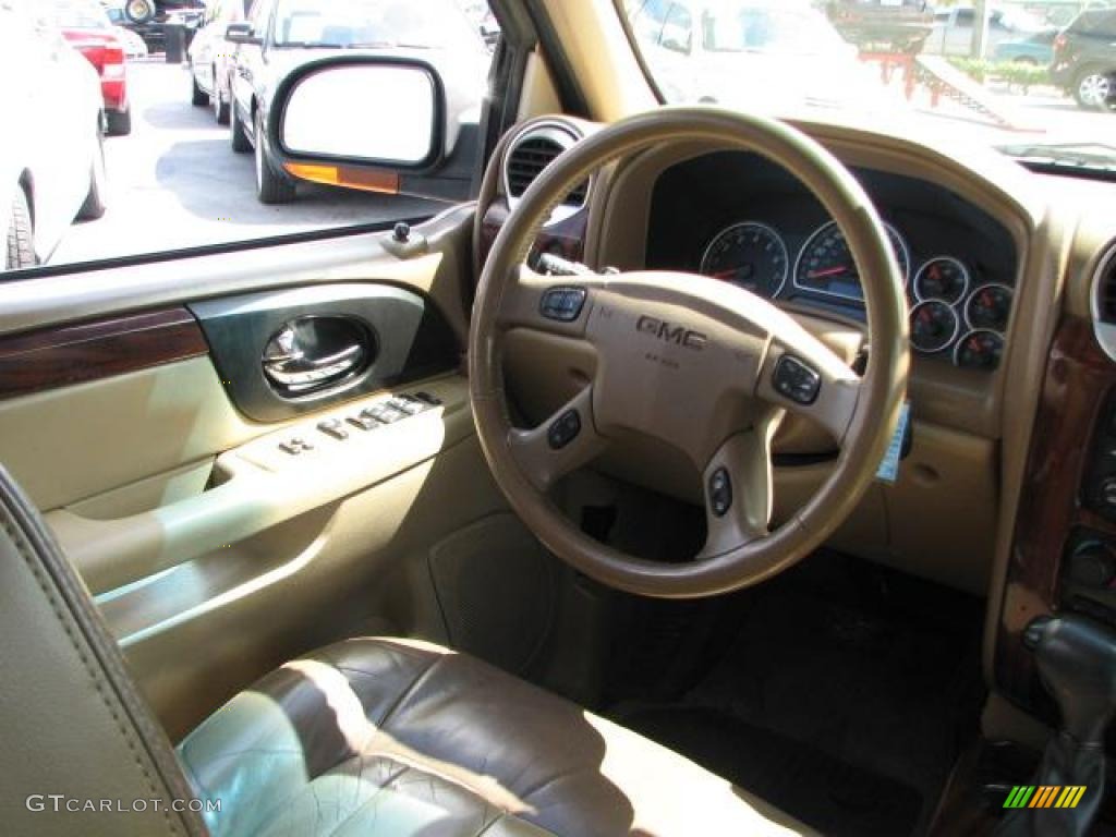 2002 GMC Envoy SLT Light Oak Steering Wheel Photo #47630762
