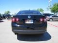 Black - Jetta SE Sedan Photo No. 4
