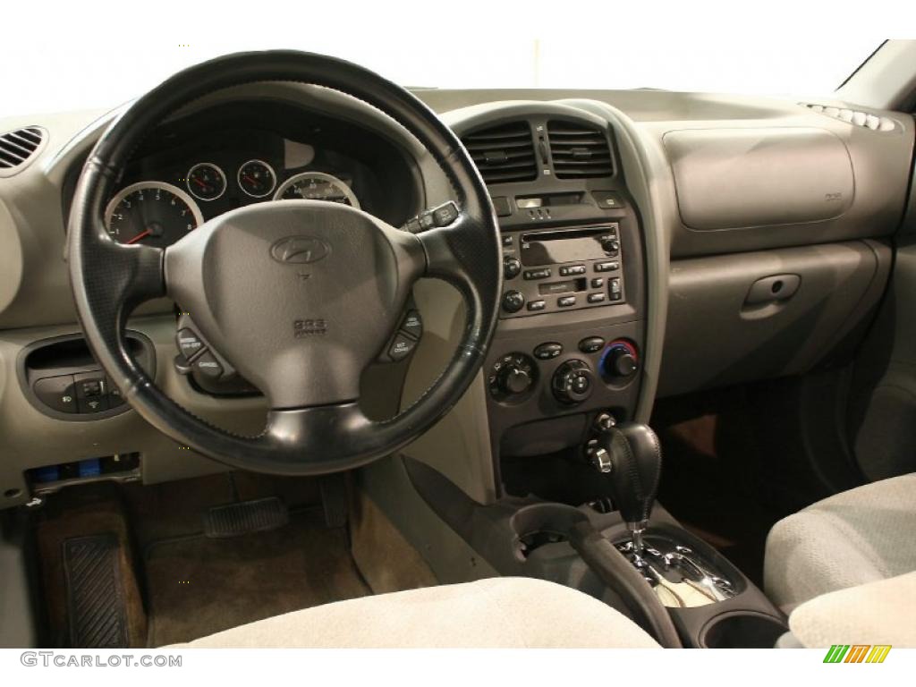 2005 Hyundai Santa Fe LX 3.5 Gray Dashboard Photo #47631452