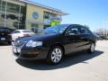 Deep Black - Passat Turbo Sedan Photo No. 1