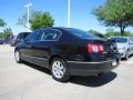 Deep Black - Passat Turbo Sedan Photo No. 3