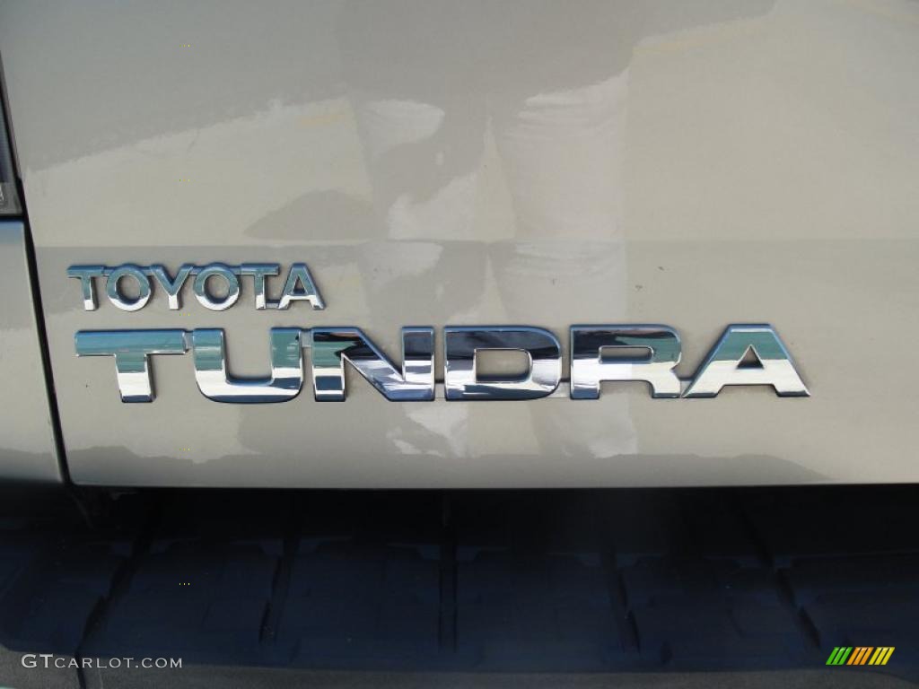 2008 Tundra SR5 CrewMax 4x4 - Desert Sand Mica / Beige photo #29