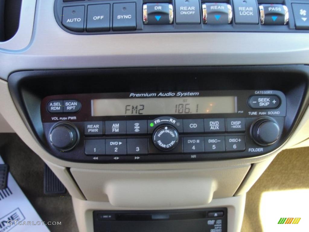 2009 Honda Odyssey Touring Controls Photo #47634398