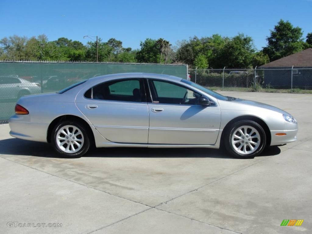 Bright Silver Metallic 2000 Chrysler LHS Standard LHS Model Exterior Photo #47634581