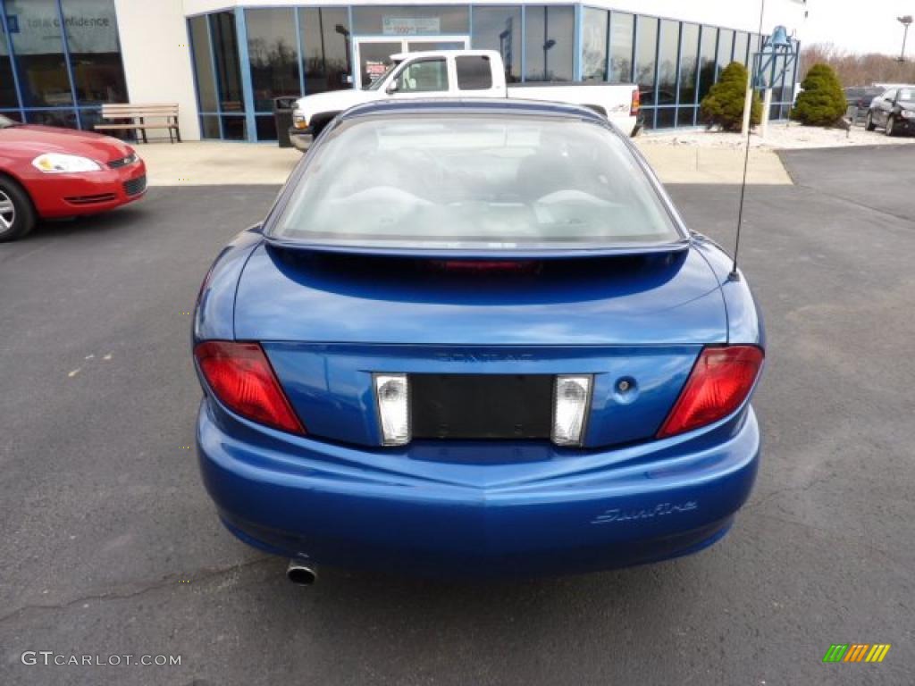 2004 Sunfire Coupe - Electric Blue Metallic / Graphite photo #5