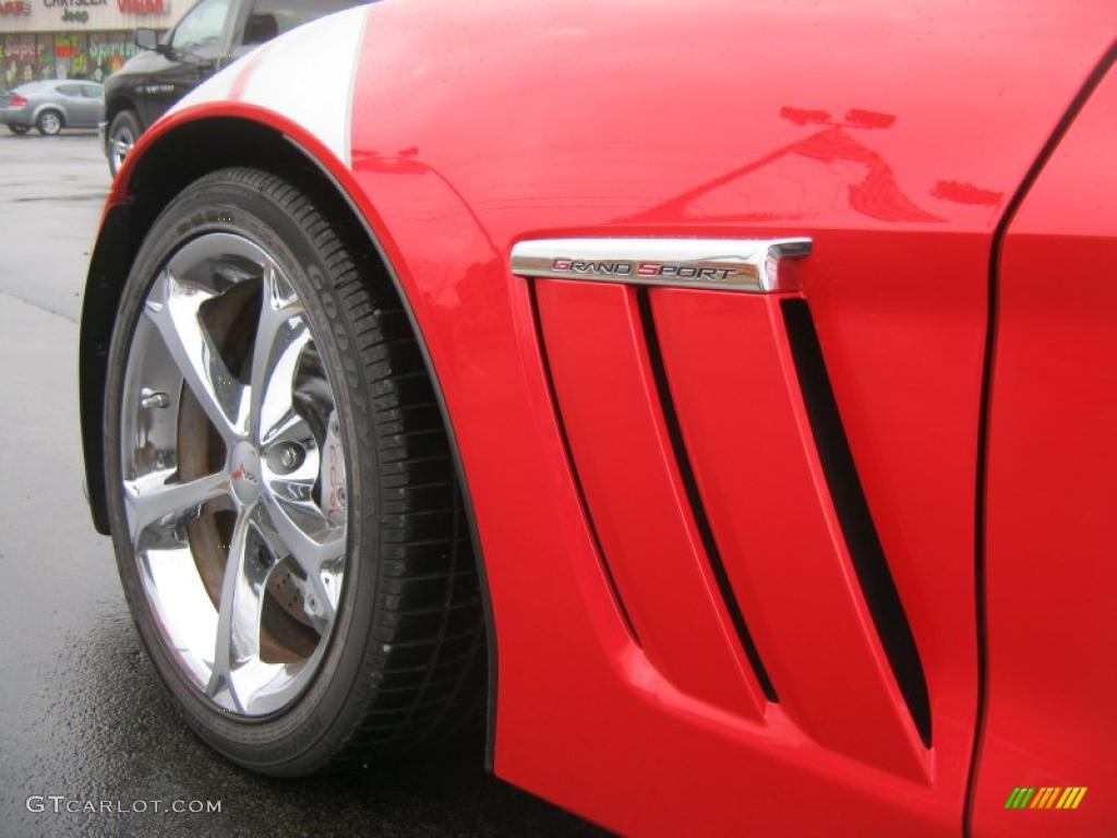 2010 Chevrolet Corvette Grand Sport Coupe Marks and Logos Photo #47639005