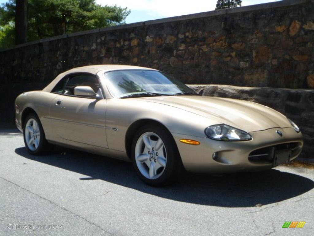 1998 XK XK8 Convertible - Topaz Metallic / Ivory photo #13