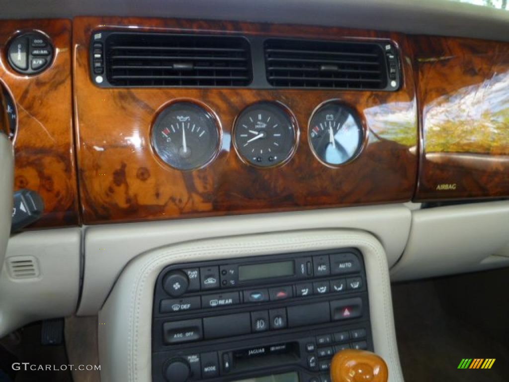 1998 Jaguar XK XK8 Convertible Gauges Photo #47639536