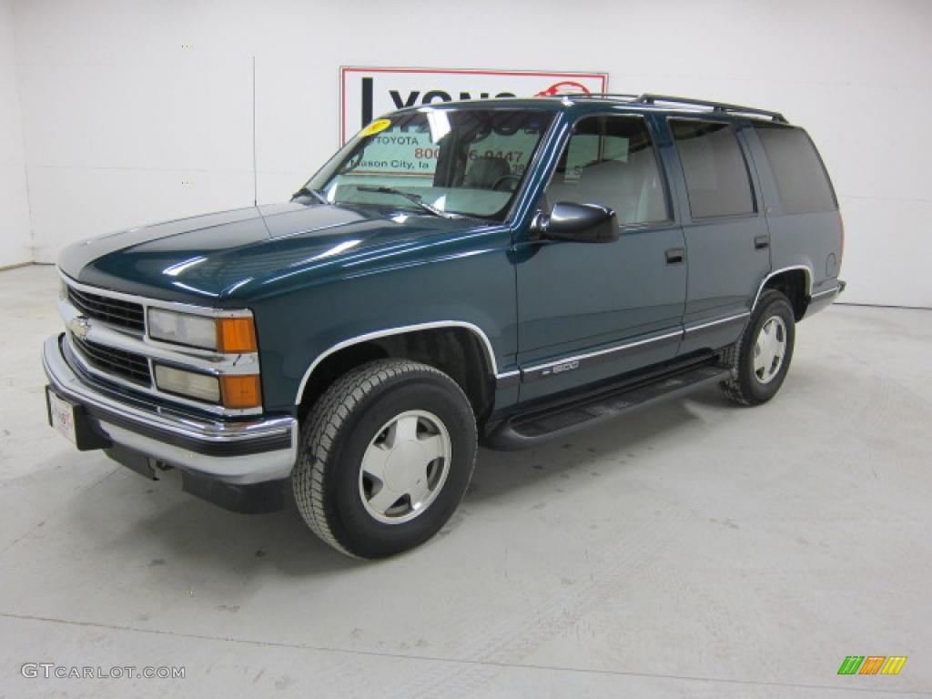 Emerald Green Metallic Chevrolet Tahoe