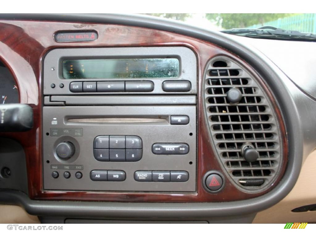 2000 Saab 9-3 SE Convertible Controls Photo #47642317
