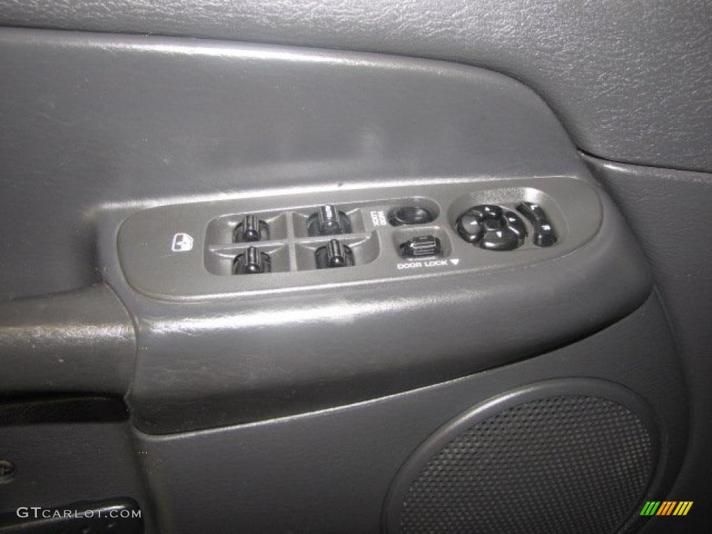 2003 Ram 1500 SLT Quad Cab 4x4 - Bright White / Dark Slate Gray photo #14