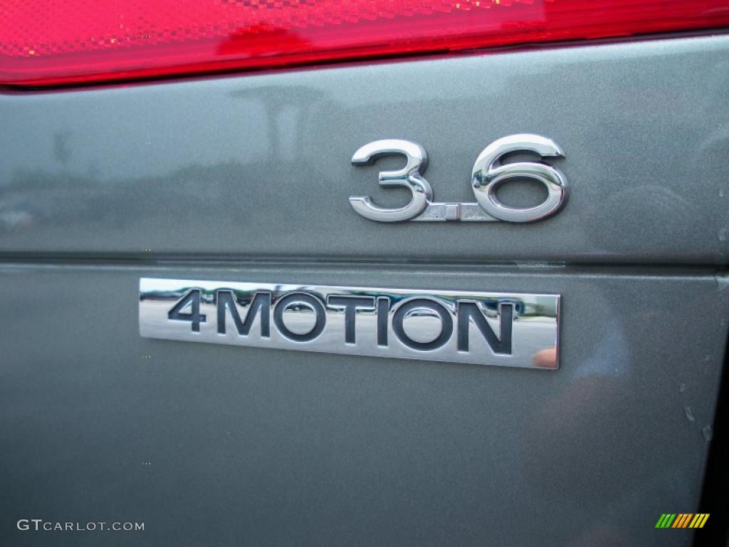 2007 Volkswagen Passat 3.6 4Motion Wagon Marks and Logos Photo #47643379