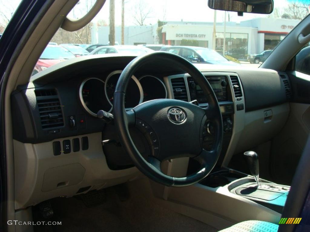 2007 4Runner SR5 4x4 - Nautical Blue Metallic / Stone photo #24