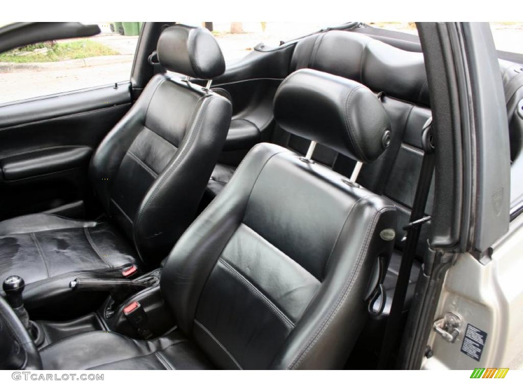 2001 Cabrio GLX - Desert Wind Metallic / Black photo #34