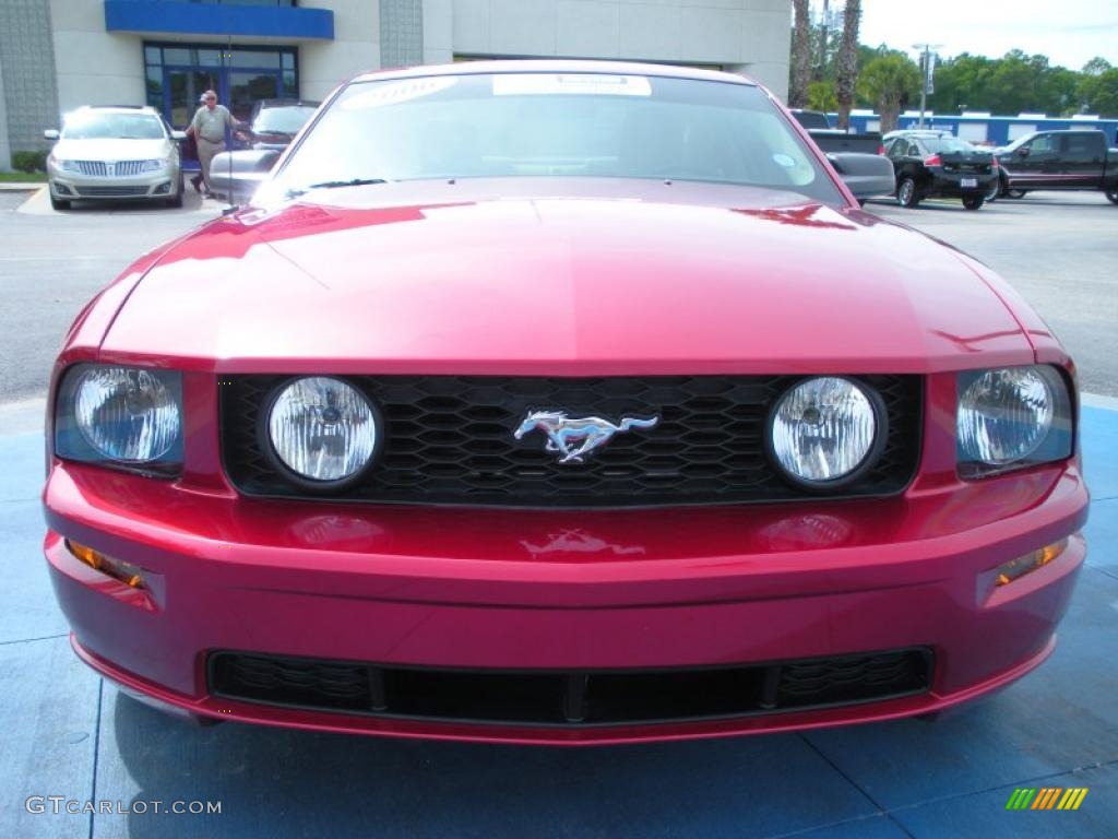 2006 Mustang GT Premium Coupe - Redfire Metallic / Light Parchment photo #8