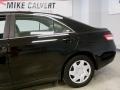Black - Camry LE Photo No. 6