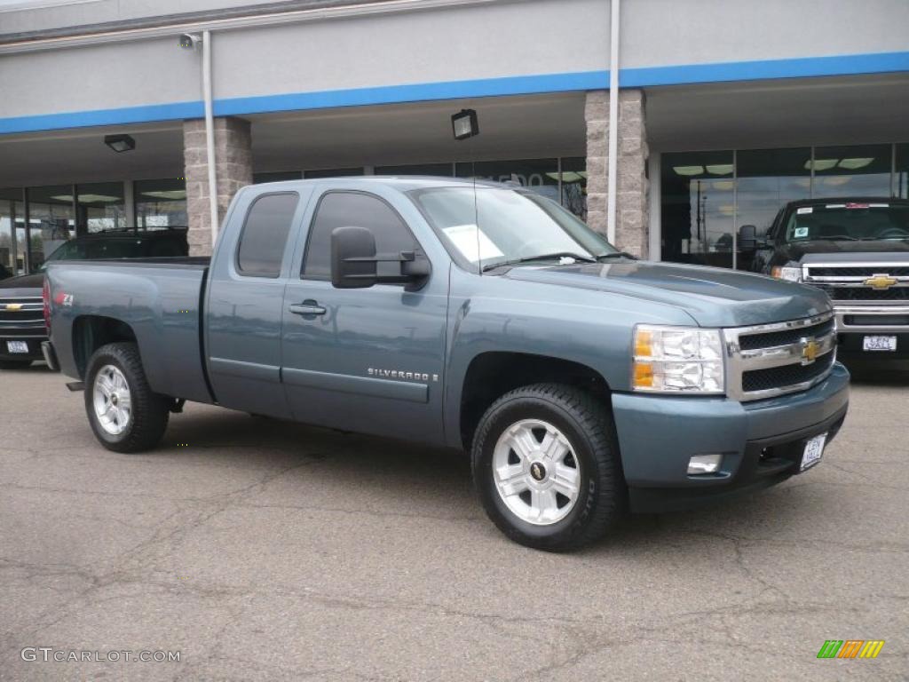 Blue Granite Metallic Chevrolet Silverado 1500