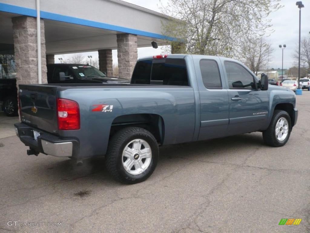 2008 Silverado 1500 LTZ Extended Cab 4x4 - Blue Granite Metallic / Light Titanium/Dark Titanium photo #6