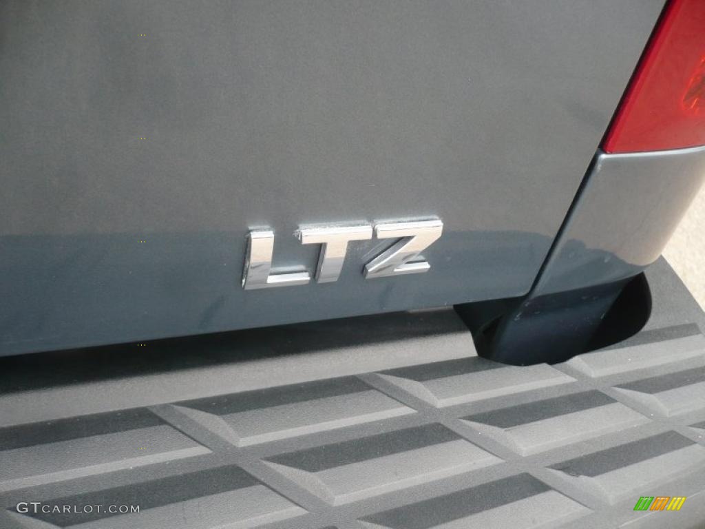 2008 Silverado 1500 LTZ Extended Cab 4x4 - Blue Granite Metallic / Light Titanium/Dark Titanium photo #15