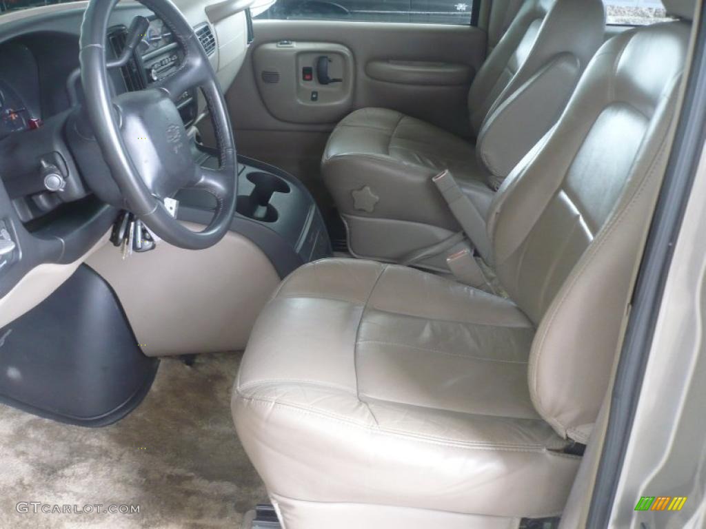 Neutral Interior 2002 Chevrolet Express 1500 LT Passenger Van Photo #47651857