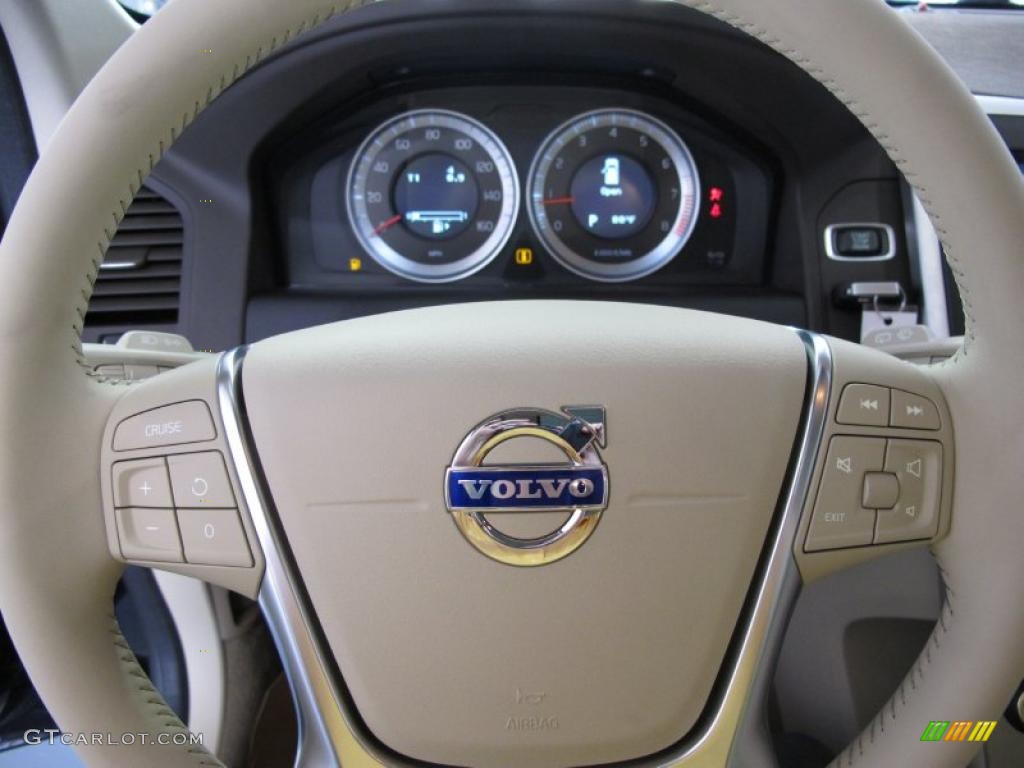 2011 Volvo XC60 T6 AWD Sandstone Beige Steering Wheel Photo #47652010