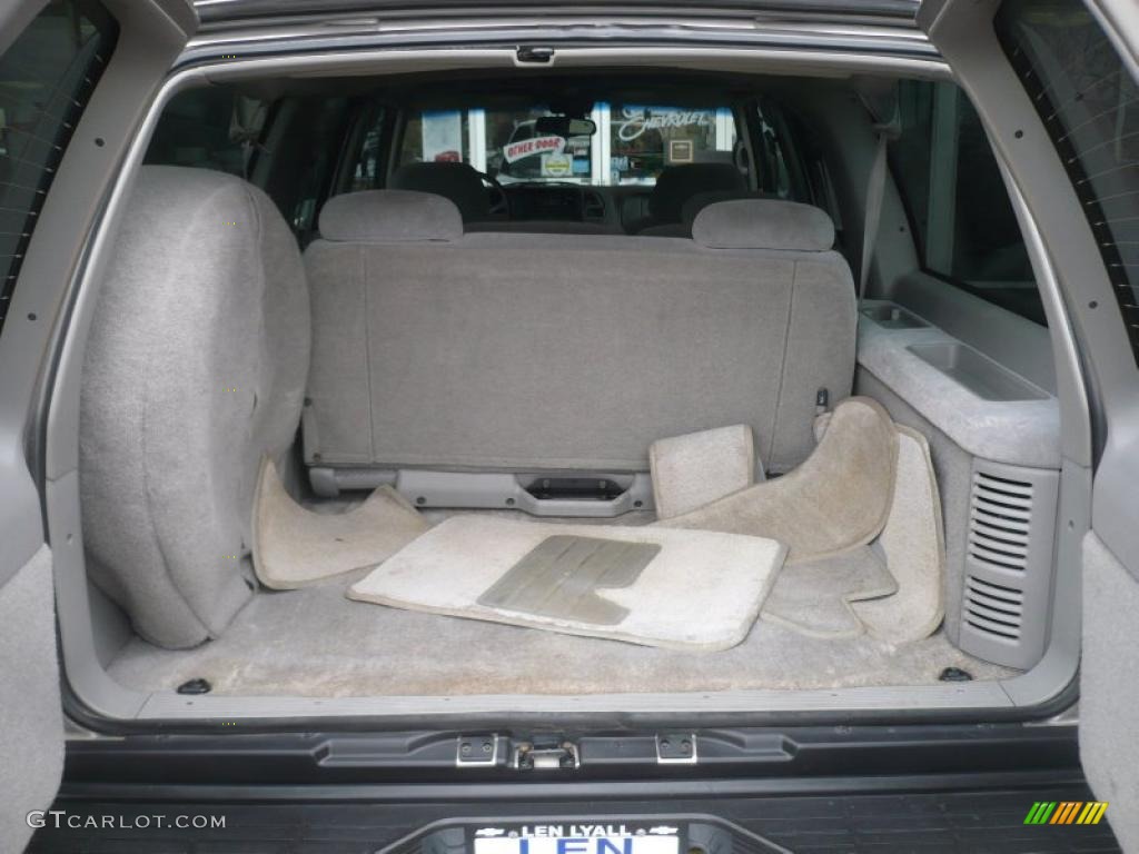 1999 Chevrolet Suburban K1500 LS 4x4 Trunk Photo #47652328