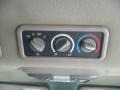 1999 Chevrolet Suburban K1500 LS 4x4 Controls