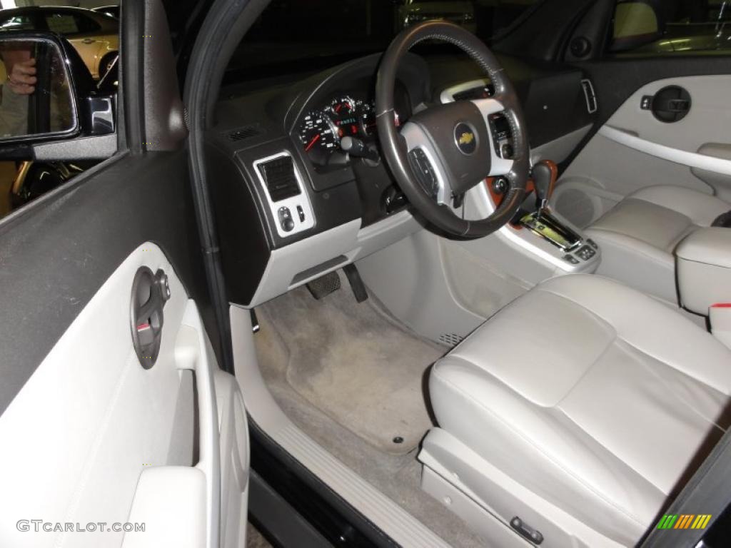 2008 Equinox LT AWD - Black / Light Gray photo #10