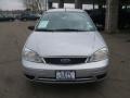 2005 Liquid Grey Metallic Ford Focus ZXW SE Wagon  photo #3