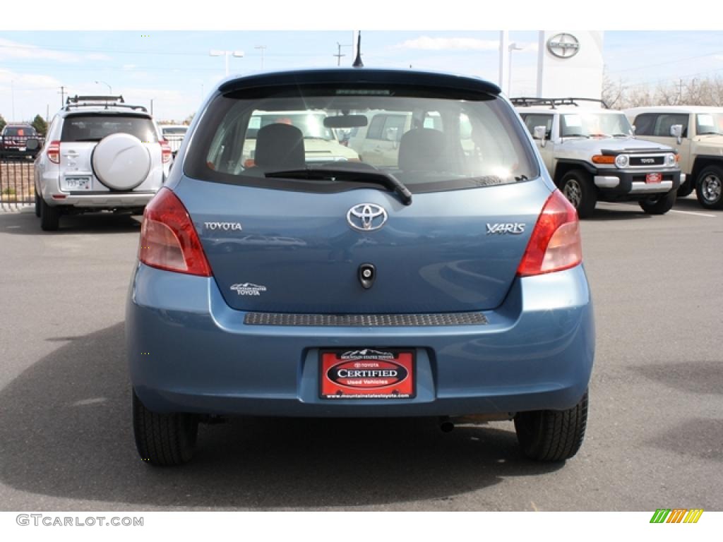 2007 Yaris 3 Door Liftback - Bayou Blue Metallic / Dark Charcoal photo #3