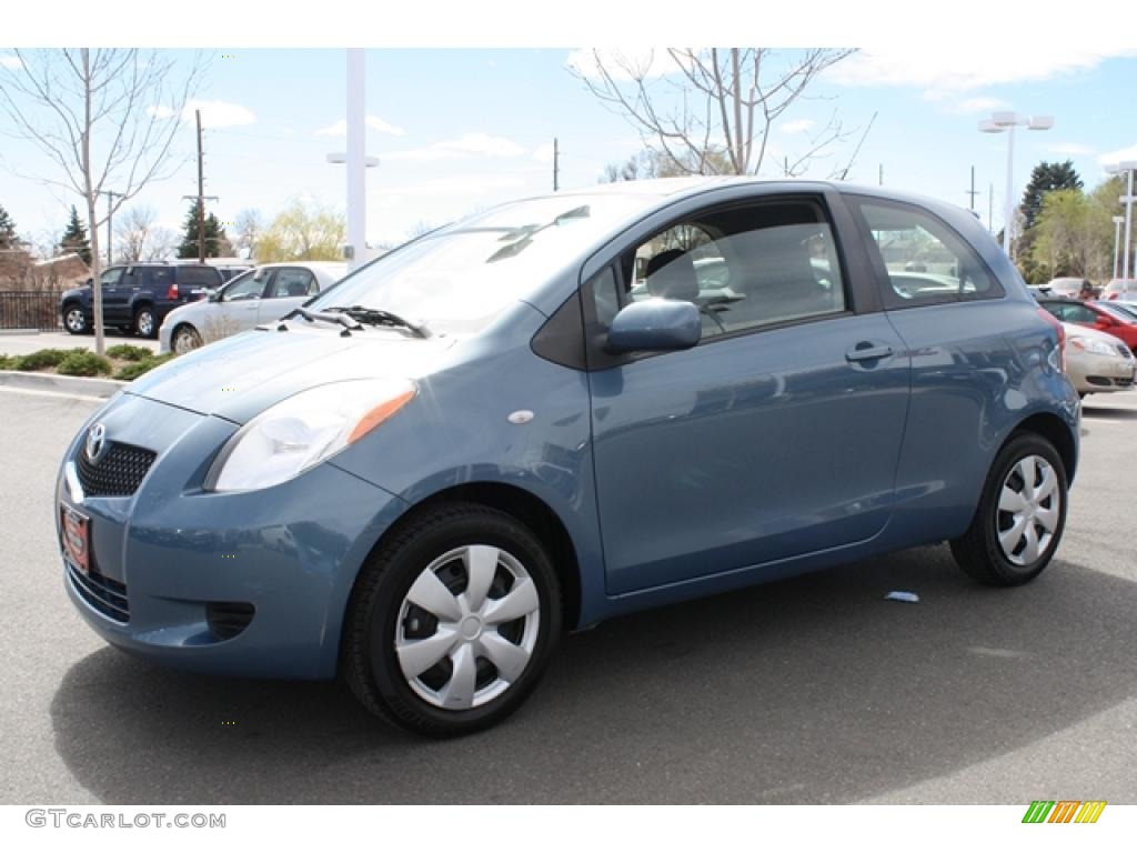 2007 Yaris 3 Door Liftback - Bayou Blue Metallic / Dark Charcoal photo #5