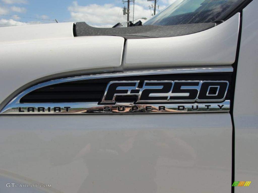 2011 F250 Super Duty Lariat Crew Cab 4x4 - White Platinum Metallic Tri-Coat / Adobe Two Tone Leather photo #13