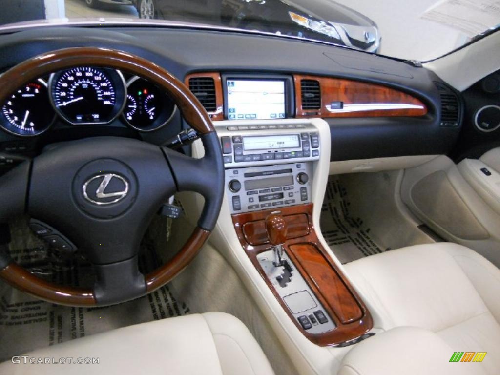2006 Lexus SC 430 Ecru Dashboard Photo #47661103