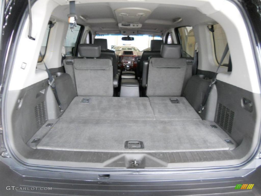 2006 Infiniti QX 56 4WD Trunk Photo #47661520
