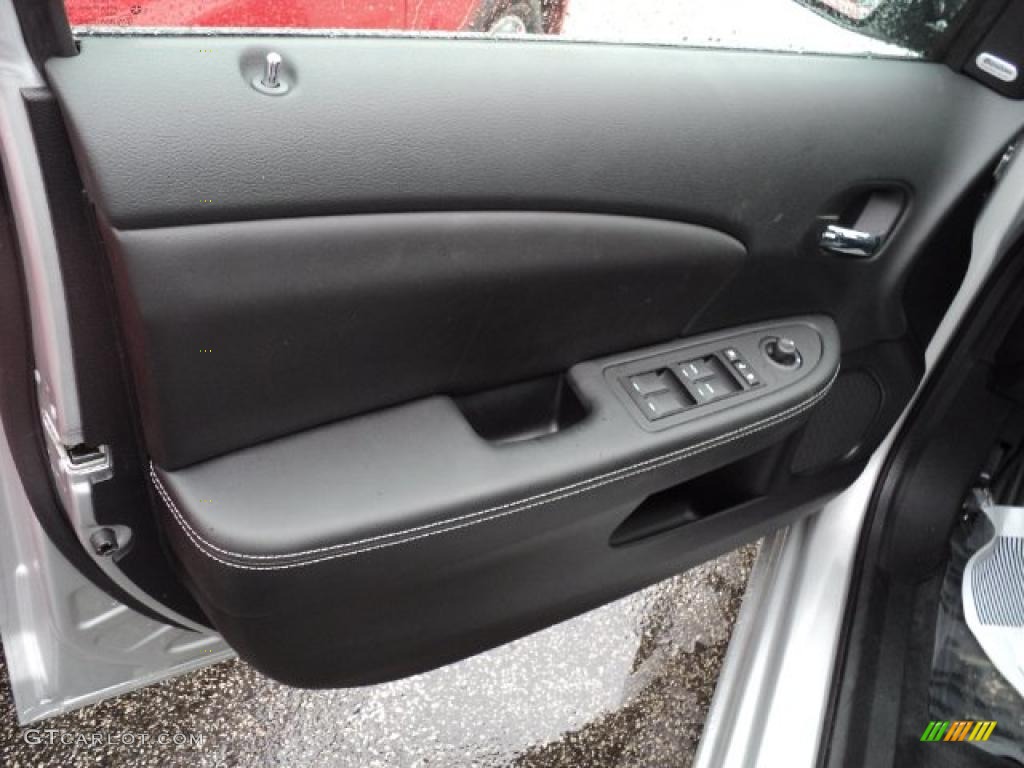2011 Dodge Avenger Lux Black Door Panel Photo #47663269