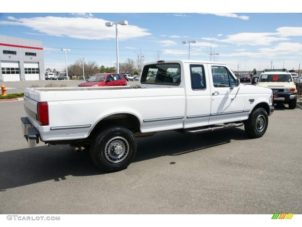 1994 F250 XLT Extended Cab 4x4 - White / Gray photo #2