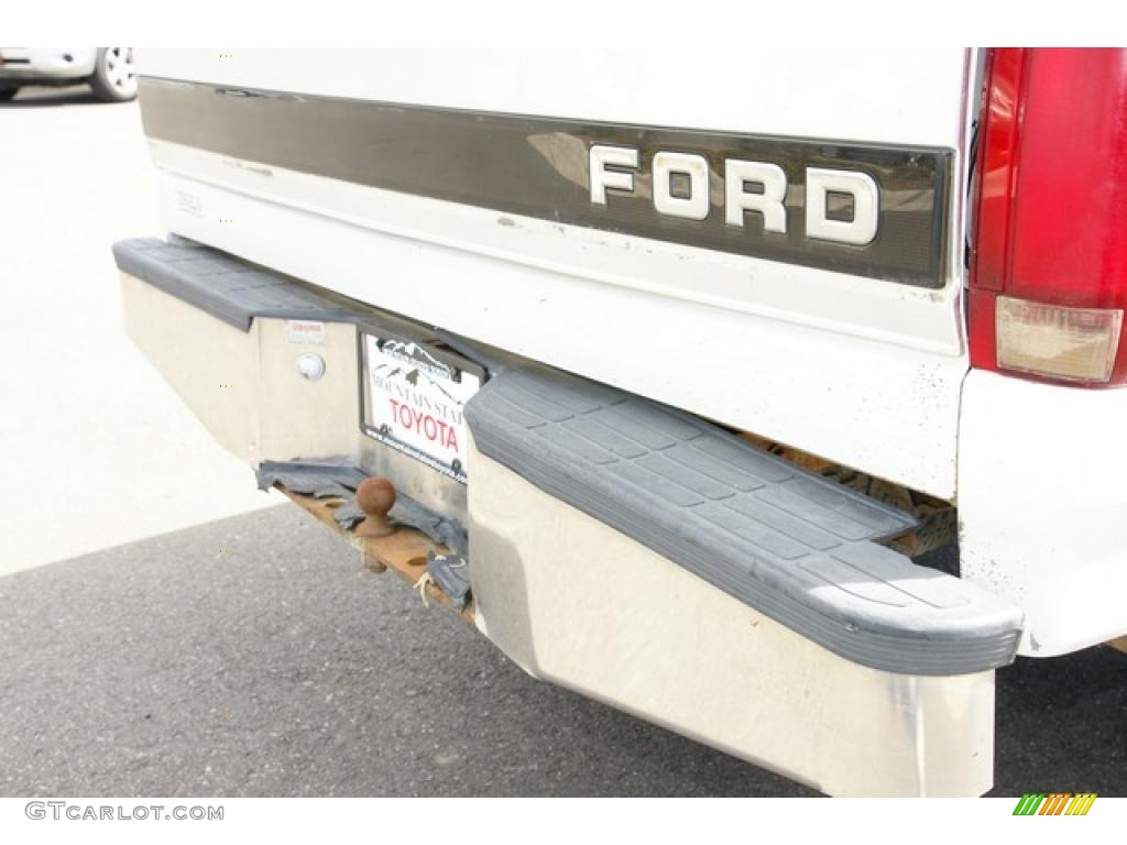 1994 F250 XLT Extended Cab 4x4 - White / Gray photo #28