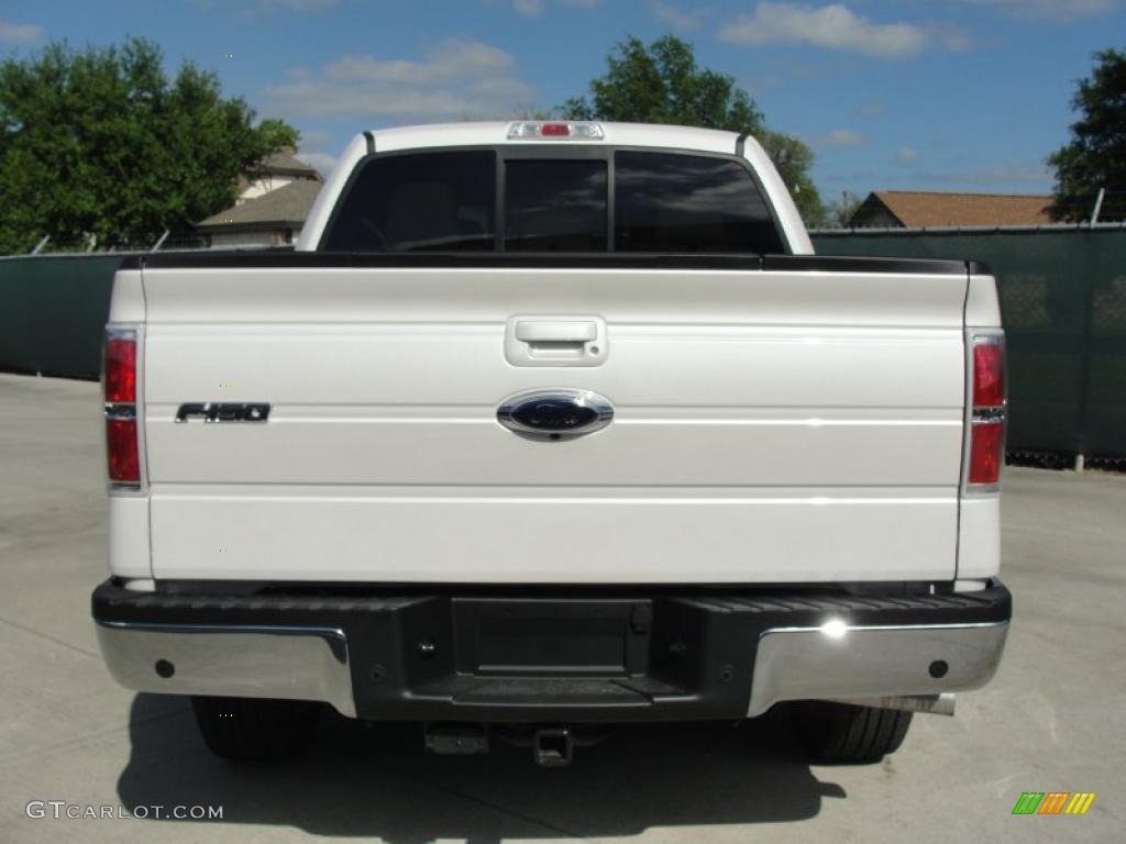 2011 F150 Lariat SuperCrew - White Platinum Metallic Tri-Coat / Pale Adobe photo #4