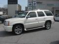 White Diamond - Escalade AWD Photo No. 10