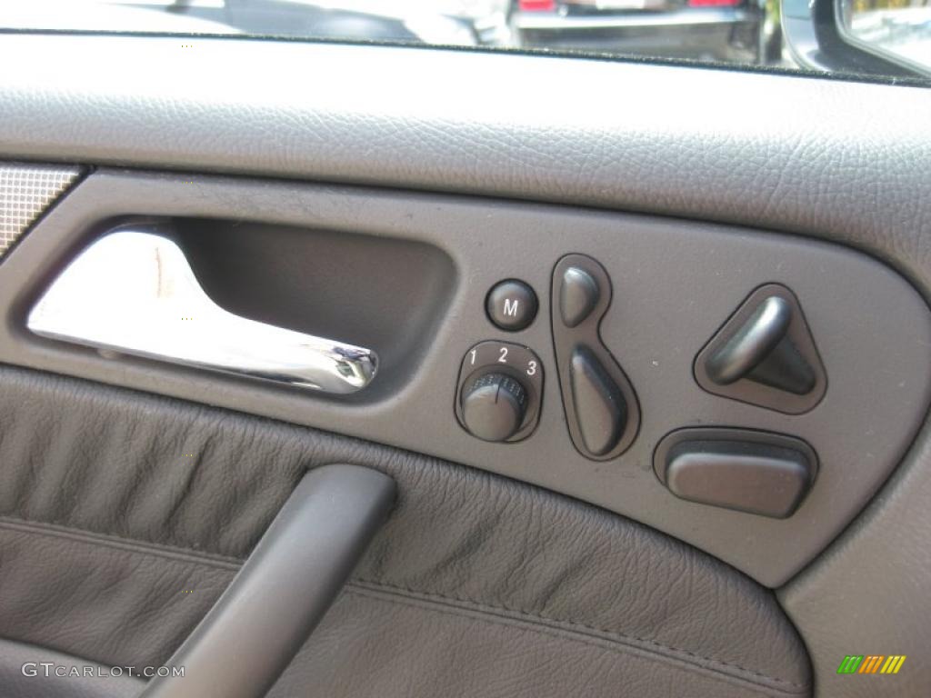 2002 C 32 AMG Sedan - Tectite Grey Metallic / Charcoal photo #7