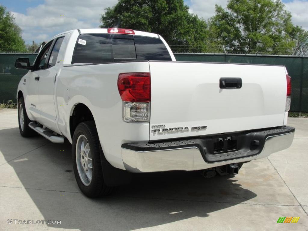 2011 Tundra Texas Edition Double Cab - Super White / Graphite Gray photo #5