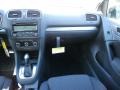 Black - Golf 4 Door Photo No. 15