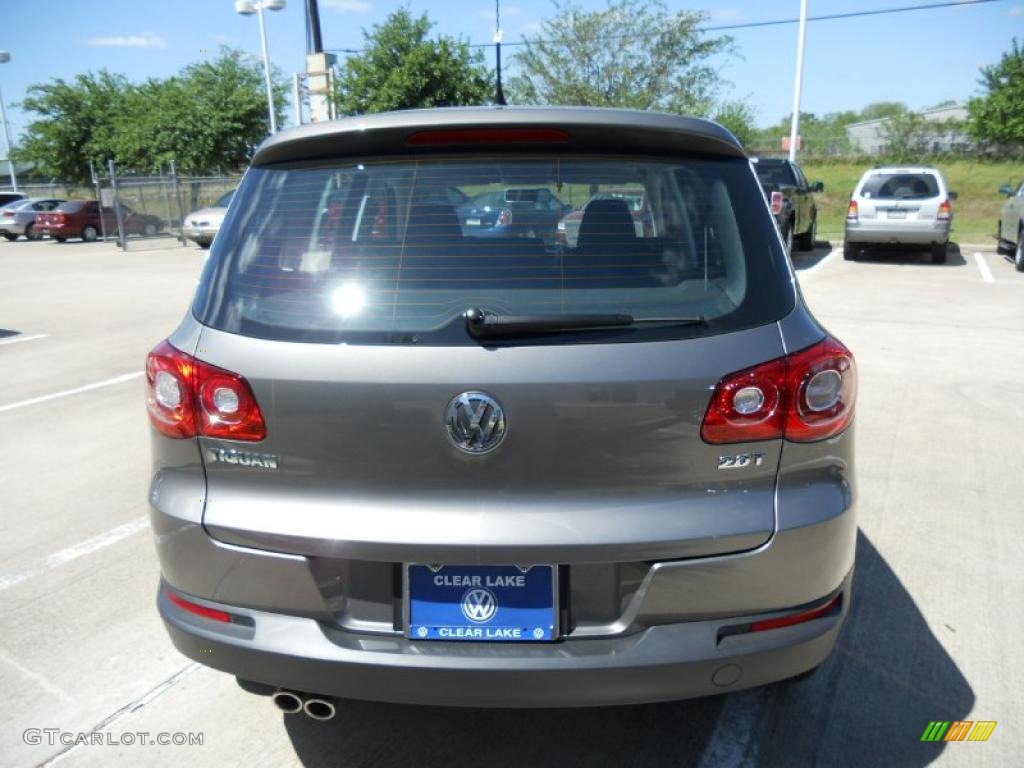 2011 Tiguan S - Alpine Gray Metallic / Charcoal photo #6