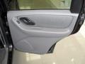 Black Clearcoat - Escape XLT V6 Photo No. 15